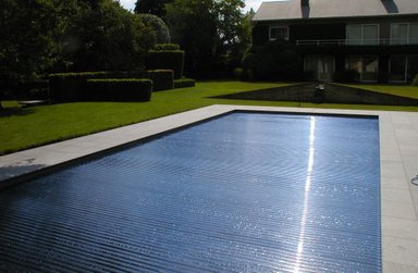 Solar zwembadrolluik