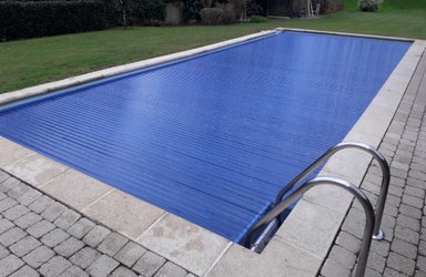Zwembad rolluik inbouw